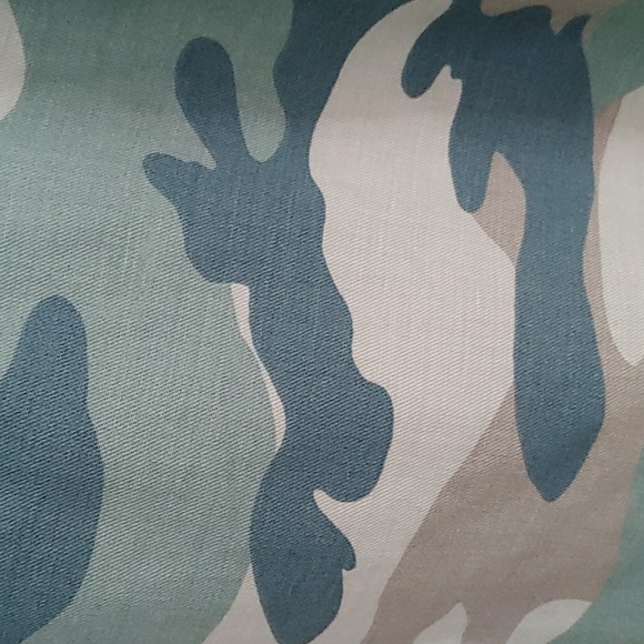 NWOT MOTHER The Shaker Linen Blend Chop Crop Camo Pant Size 27 - Picture 3 of 13